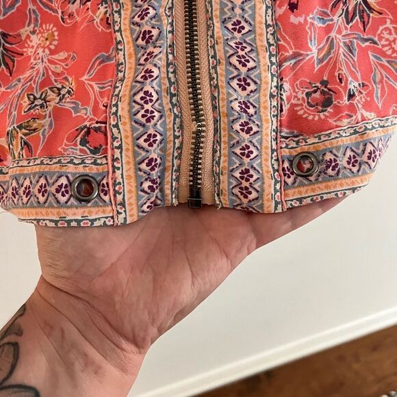 Free people wildflower zip up kimono, size XS/S, missing tie - Picture 6 of 8